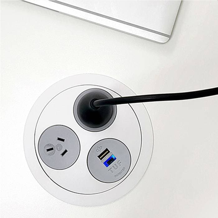 Oeelsafe Pandora Desk top power hub